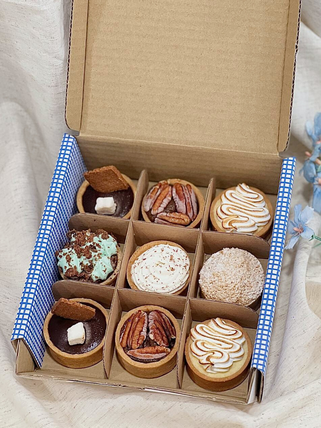 Tartlets Gift Box 9's
