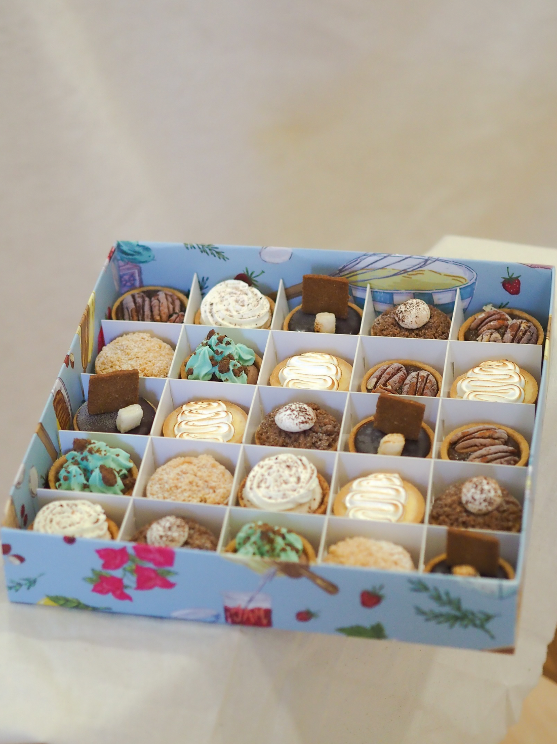 Tartlets Gift Box 25's